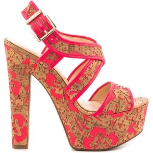 Size 9 1/2 Jessica Simpson platform